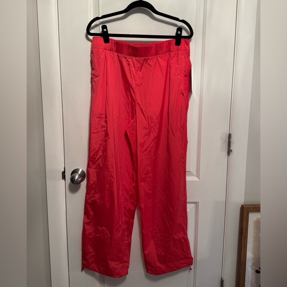 Athleta Red Lightweight Pants size L
